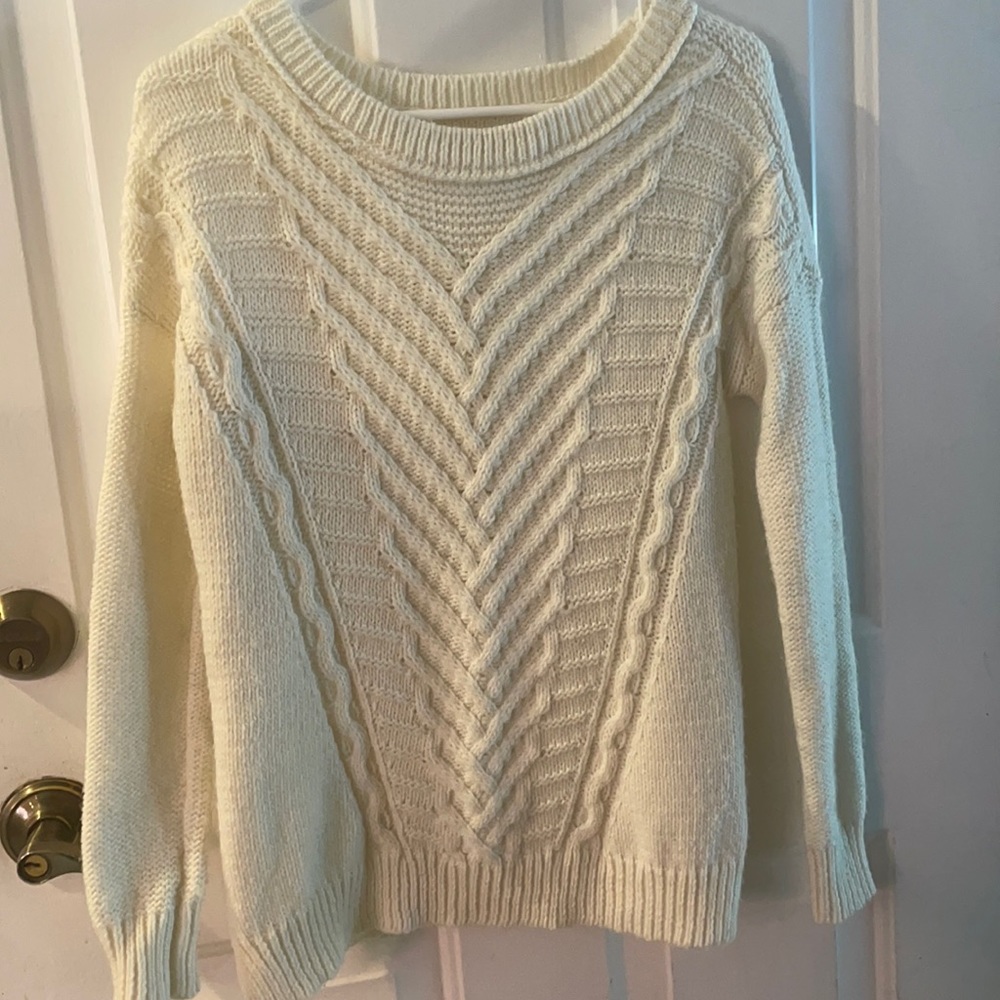 AEO Chunky Crewneck Sweater
